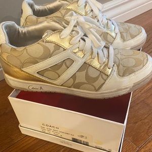 Coach shoes